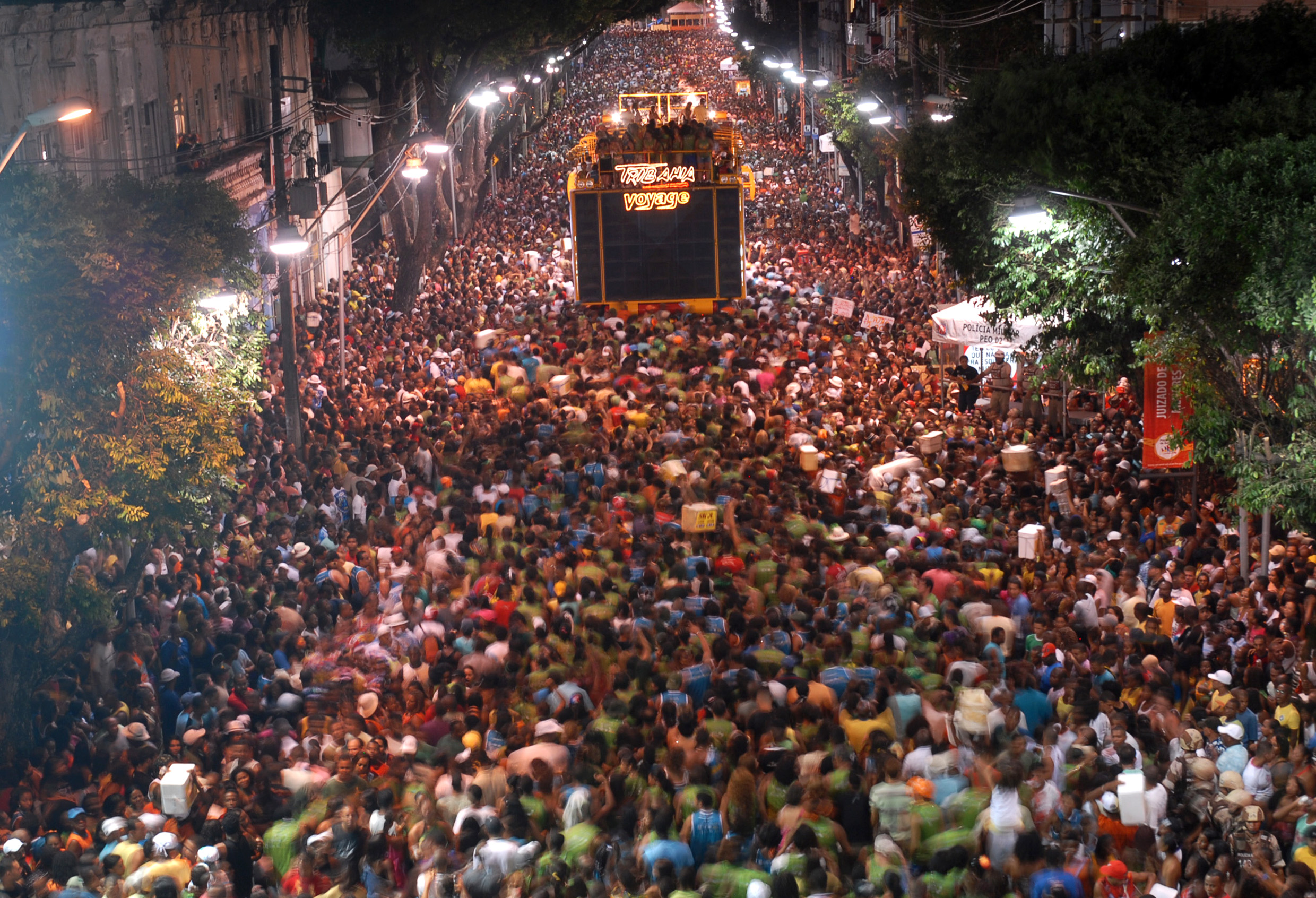 Como os Beatles influenciaram diretamente o axé e o carnaval da Bahia - BBC  News Brasil