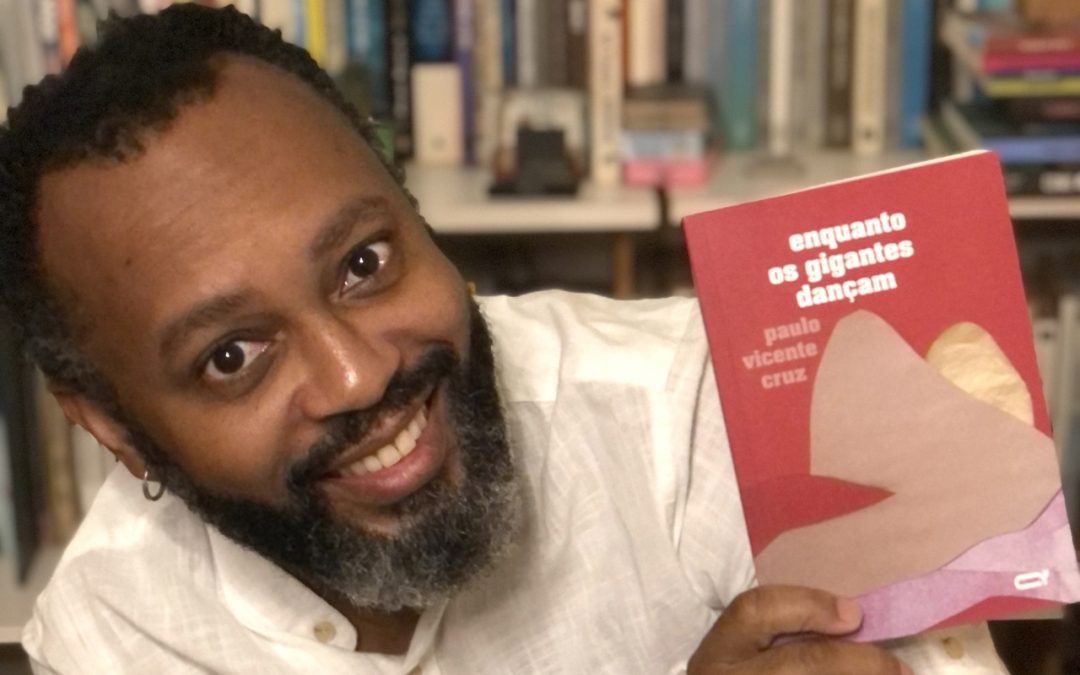 Jornalista Paulo Vicente Cruz lança livro, que marca sua estreia como autor