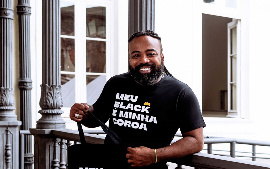 Rodrigo França assina linha de roupas e acessórios da marca Negrei