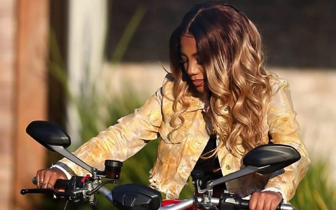 MC Beyoncé está de volta em faixa do EP ‘Back to be’, da cantora Ludmilla