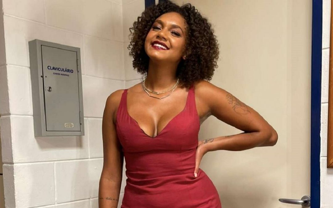 Jessilane brinca ao explicar sobre sua coroa no Baile da Vogue: ‘Rainha da xepa’