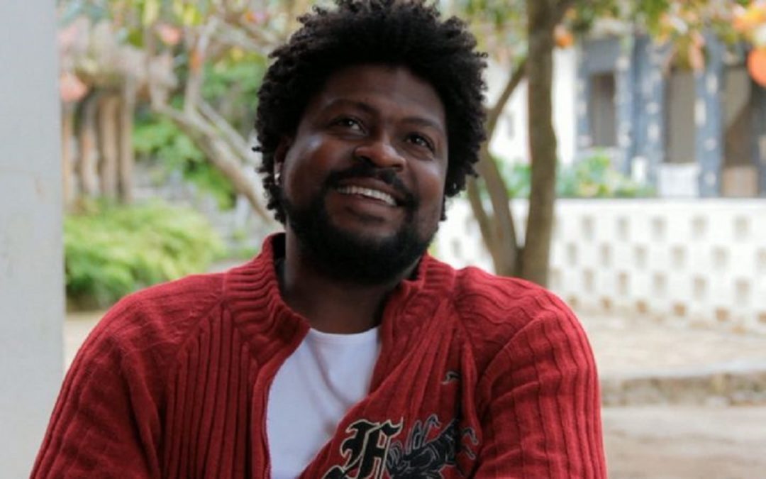 Cridemar Aquino, que viverá Laíla no teatro, está no podcast Tô na Trace