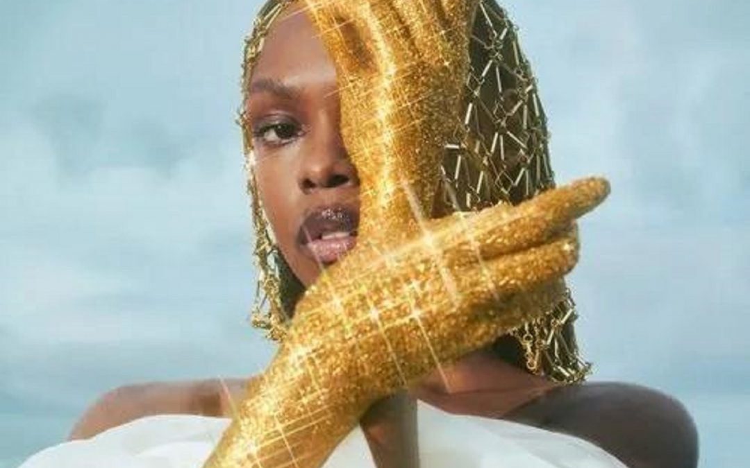 Cantora baiana Xenia França apresenta ‘Em nome da estrela’, seu segundo disco