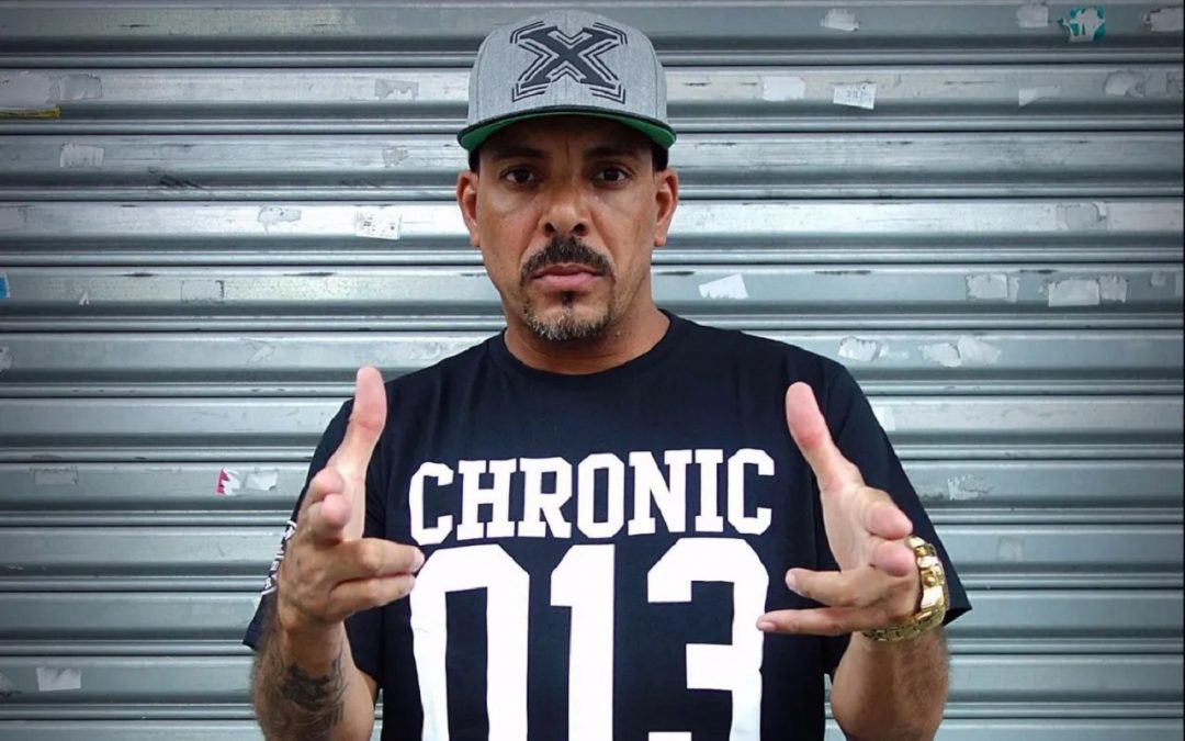Dexter recebe Djonga, Liniker, Coruja Bc1 e outros convidados em São Paulo