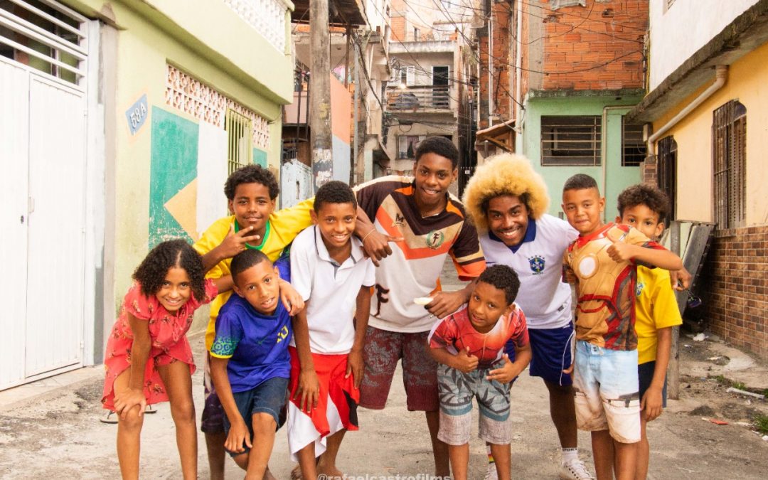 Maximo MXM lança clipe da faixa ‘Joga!’, que celebra a Copa do Mundo