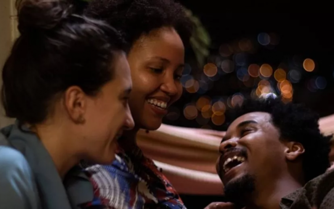 “REGRA 34”: Filmaço instigante de Julia Murat fica disponível nas plataformas de streaming