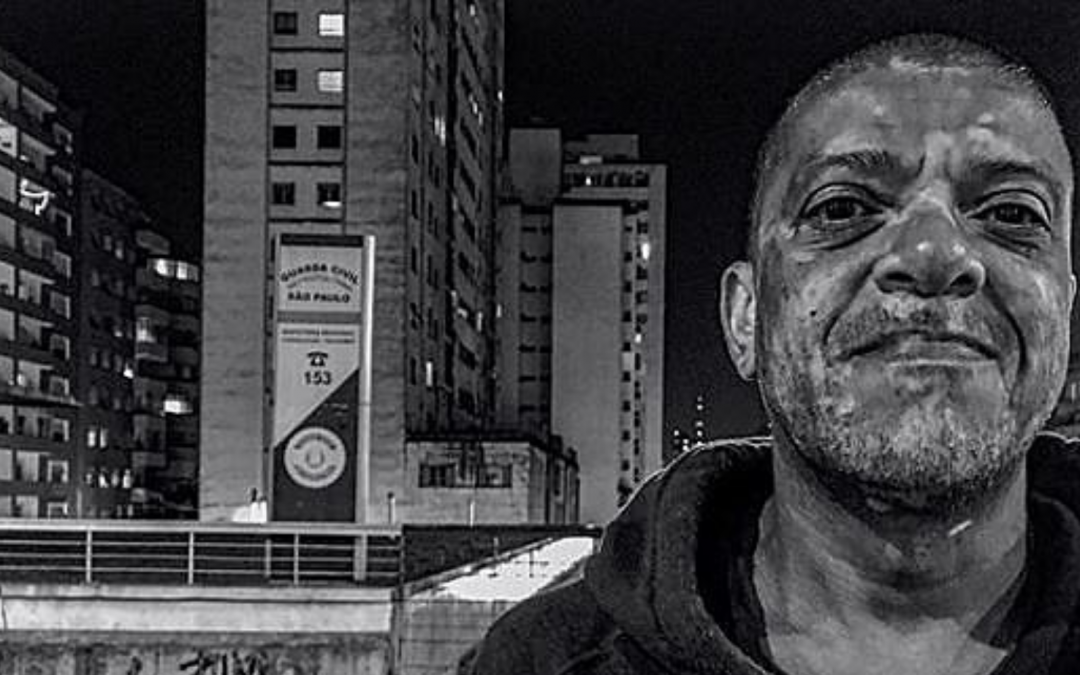 “Eu odeio sertanejo universitário (…) Cambada de bolsonarista”: DJ KL Jay fala sobre razões de não tocar o estilo