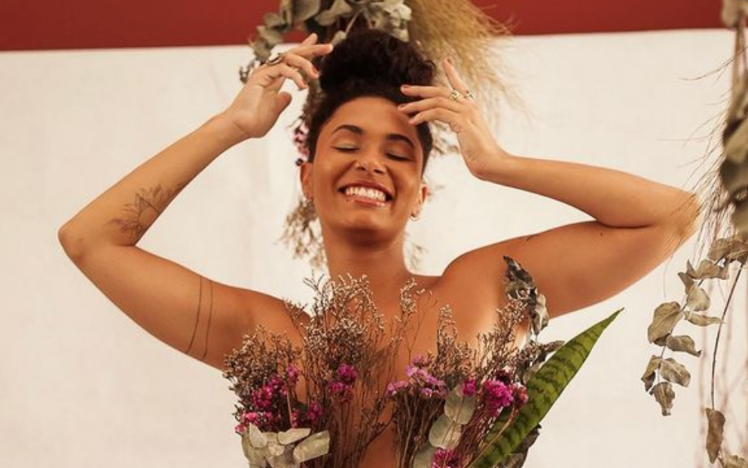 Maíra Baldaia  apresenta how de lançamento do álbum “Obí” em Belo Horizonte