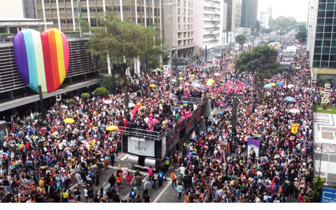 27ª Parada do Orgulho LGBT+ de São Paulo   acontece dia 11 de junho, na Avenida Paulista