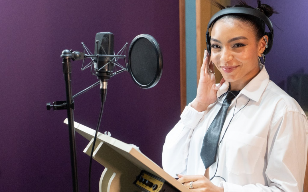 Any Gabrielly será April O’Neil na versão dublada de ‘As Tartarugas Ninja: Caos Mutante’