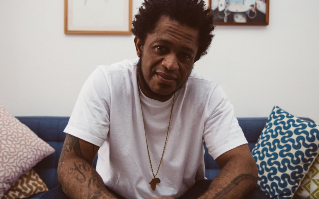 Confira “Mutimba”, videoclipe do rapper baiano Nego Freeza