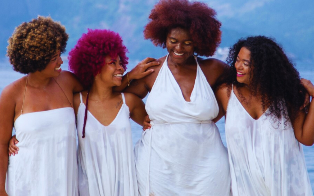 “Corpos Invisíveis”: documentário retrata vivências de mulheres negras com sensibilidade e difunde debate sobre apagamento social