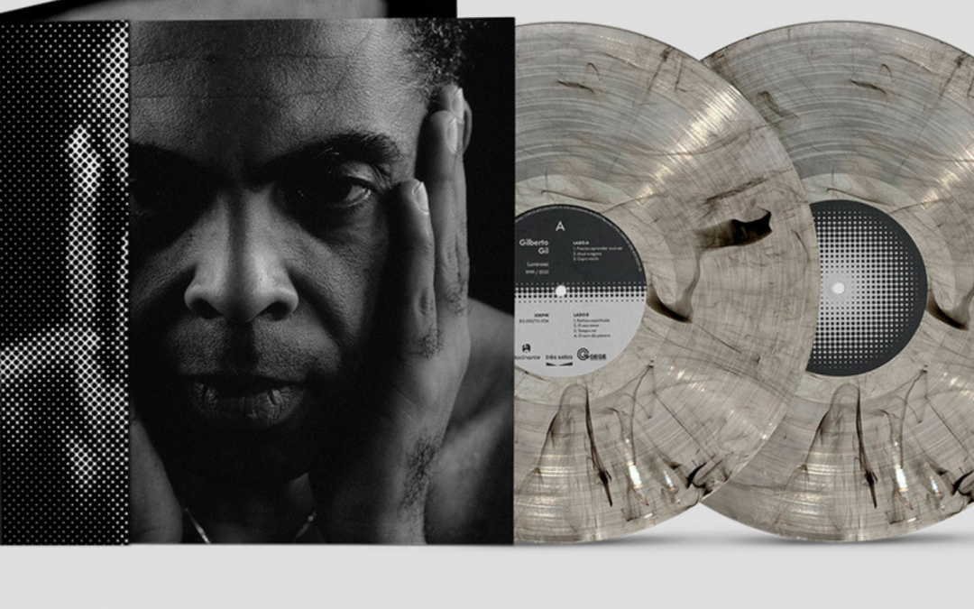 “Gil Luminoso”, álbum histórico em voz e violão de Gilberto Gil, ganha reedição em LP duplo pela Rocinante Três Selos