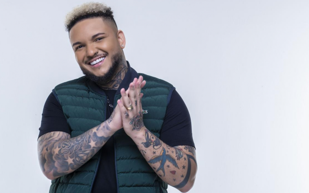 Ouça Suel na romântica “No Mesmo Travesseiro”