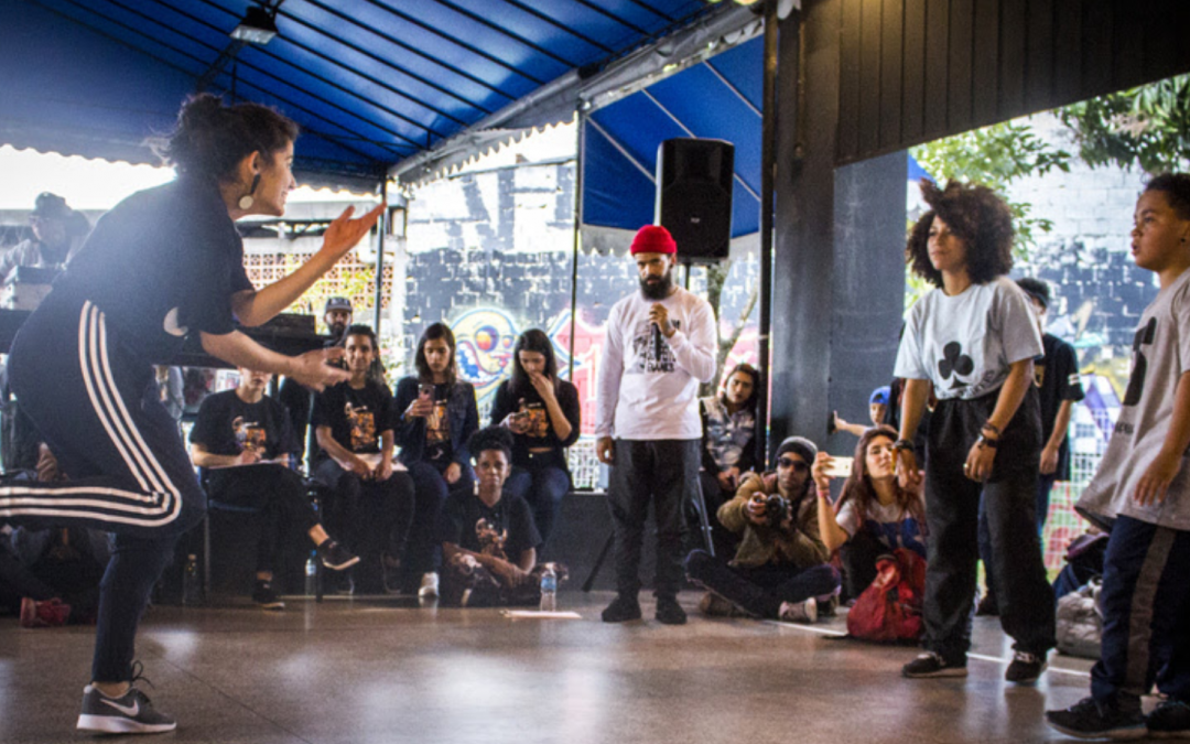 A afirmação das mulheres no movimento hip hop é tema do documentário “Art’Culando Histórias”