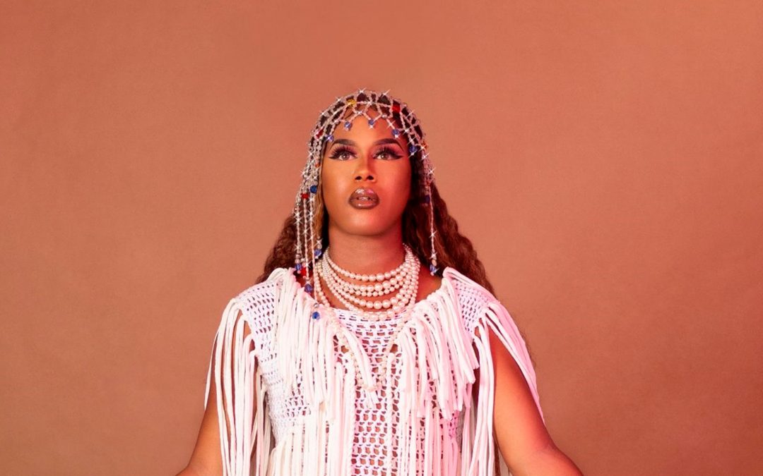 Enme navega por novas sonoridades em “Atabake Deluxe”