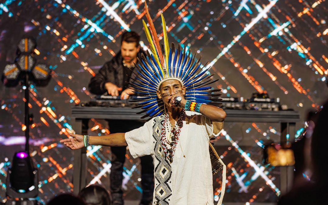 Owerá anuncia série de shows pelo Brasil levando o rap nativo e cânticos tradicionais