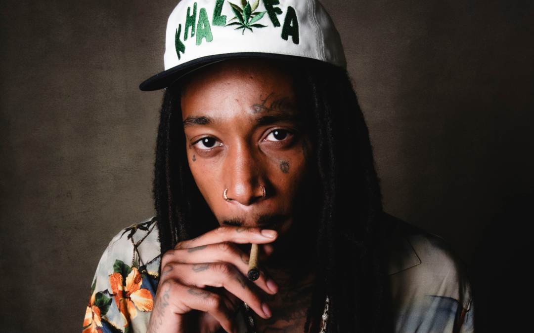 Wiz Khalifa une rap e dub em “Hit It Once”