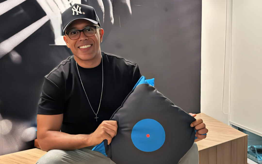 Com 12 músicas em trilhas de novelas e séries, MC Koringa celebra: “Minha vida mudou”