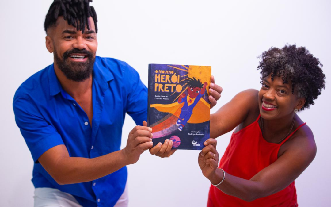 O Pequeno Herói Preto ganha versão em livro e amplia acesso à representatividade na infância