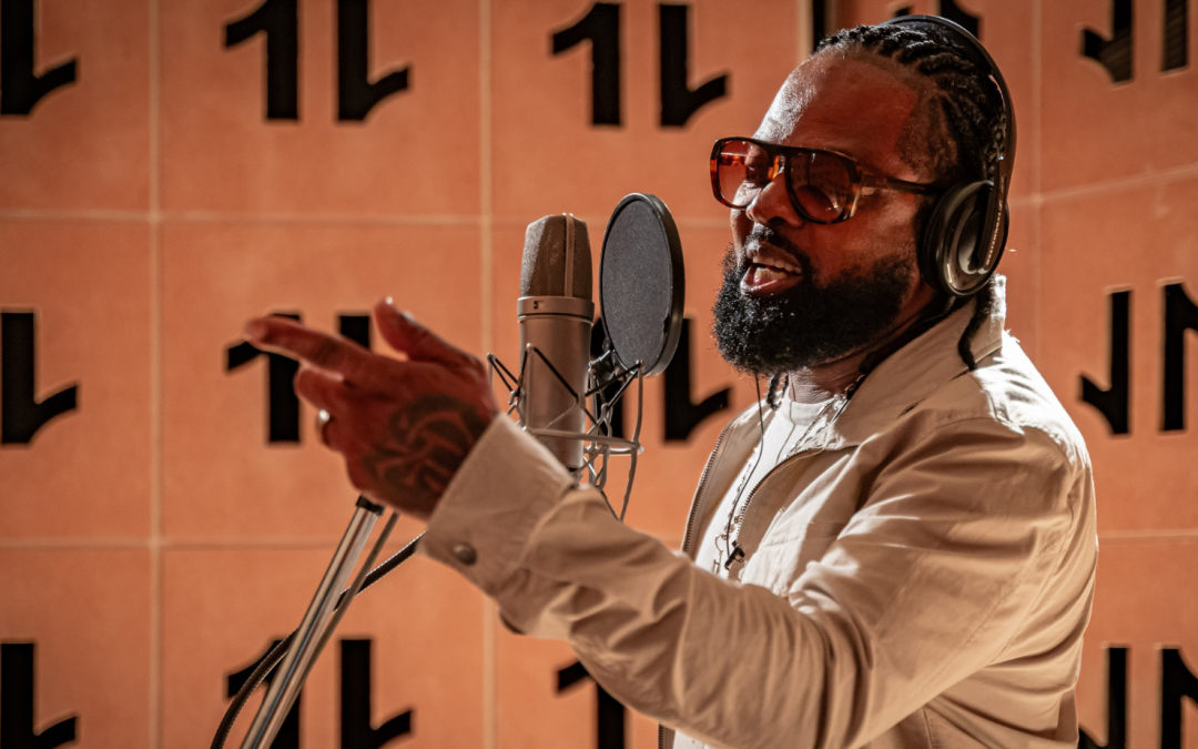Xande de Pilares e Tossan recriam faixas do álbum Crioula de Sônia Santos