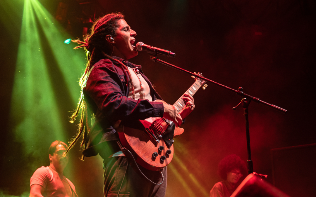 Sucesso nas redes, Emmano saúda Iemanjá e mergulha em nova fase espiritual com o single “Rainha do Mar”
