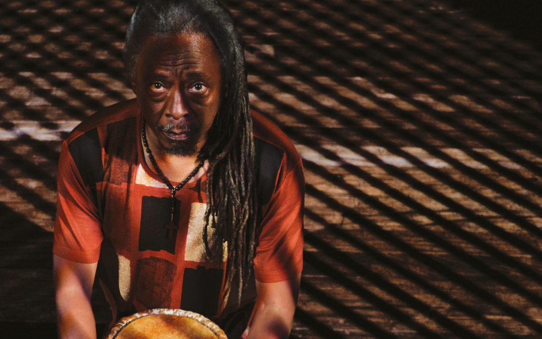 Maurício Tizumba lança disco-oração “Umbanda”