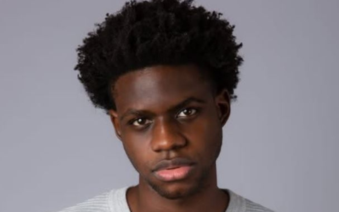 Jovem ator Lucas Popeta é o convidado do Arte Clube, da Rádio MEC